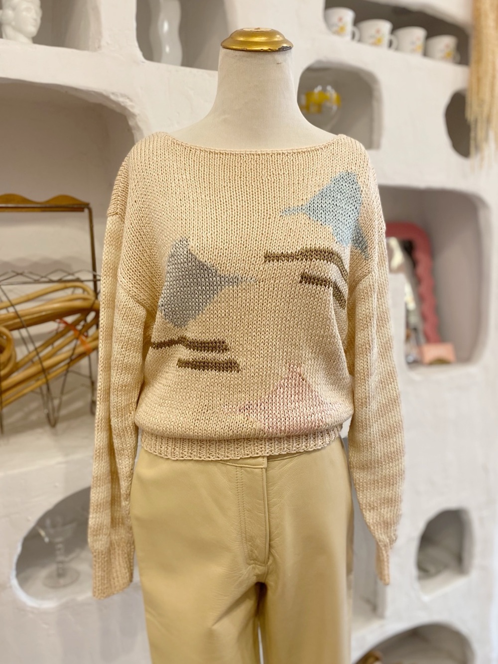 Vintage Women’s Cream Knit Sweater with Abstract Pastel Pattern & Striped Sleeve